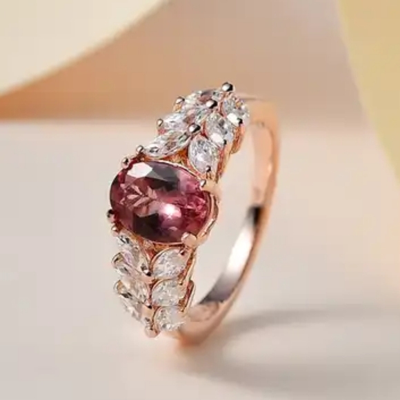 Red Rose Apatite and Moissanite Ring in Vermeil Rose Gold Over Sterling Silver - Picture 4 of 6